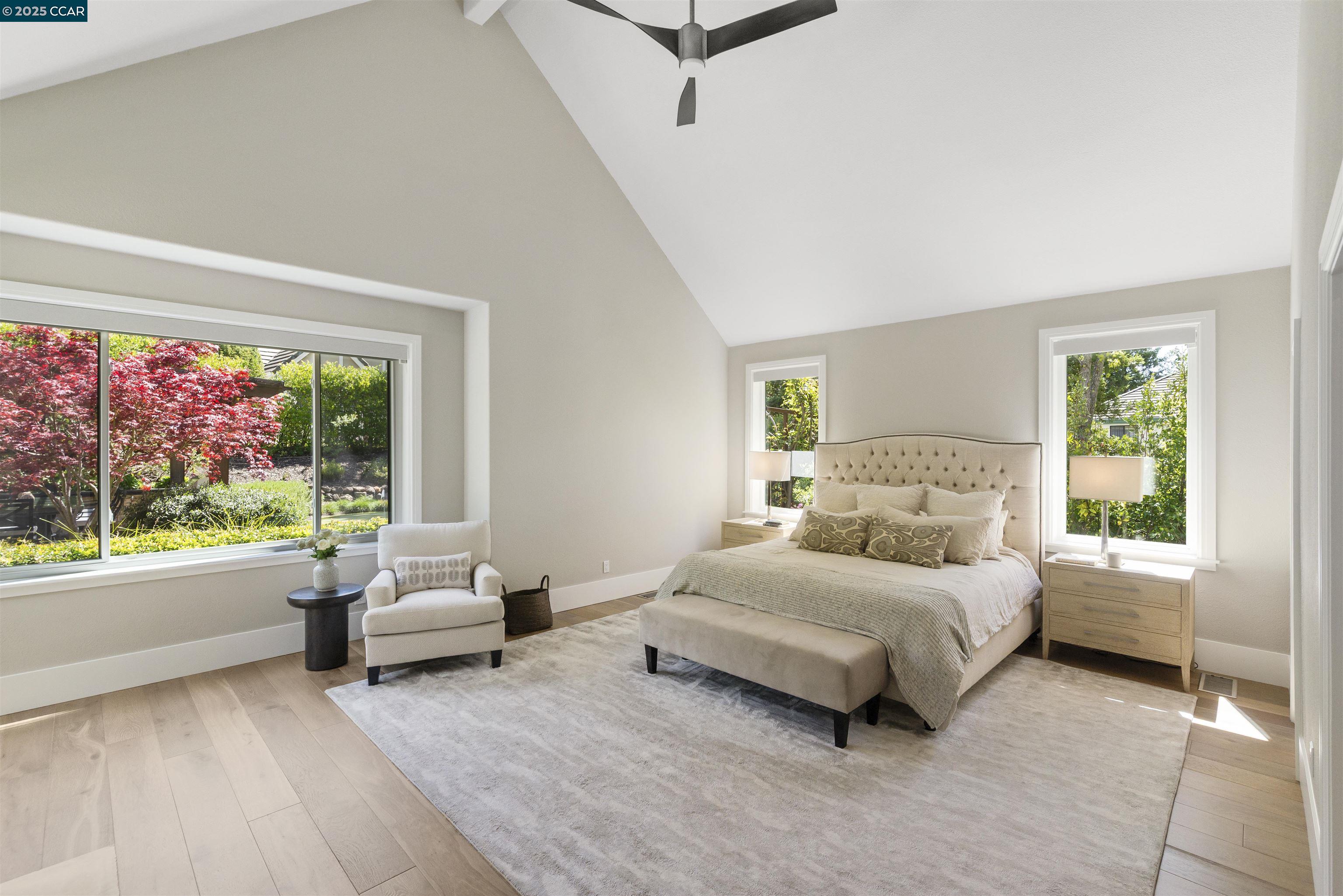 30 Oak Trail Court
