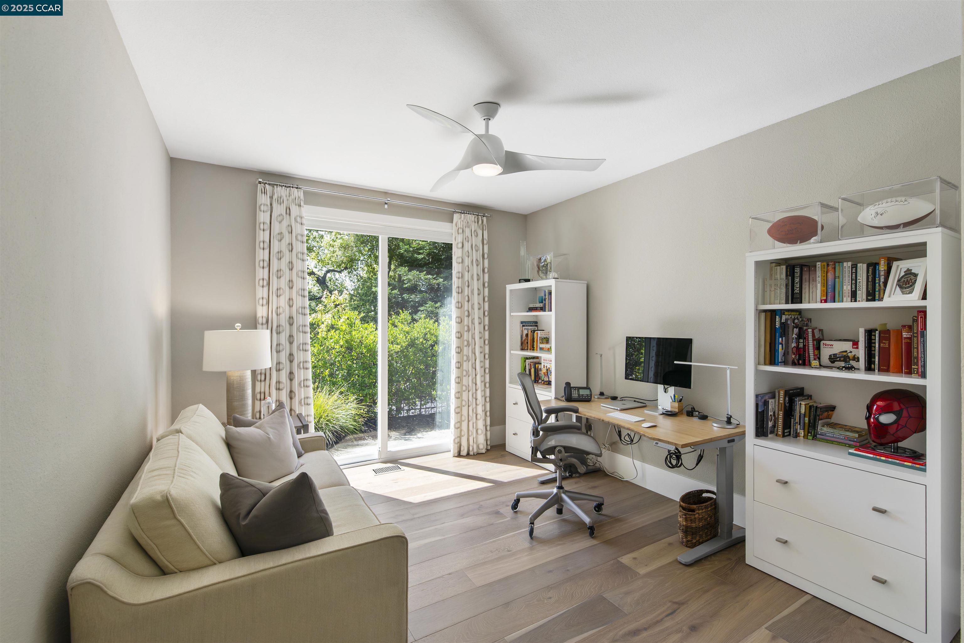 30 Oak Trail Court