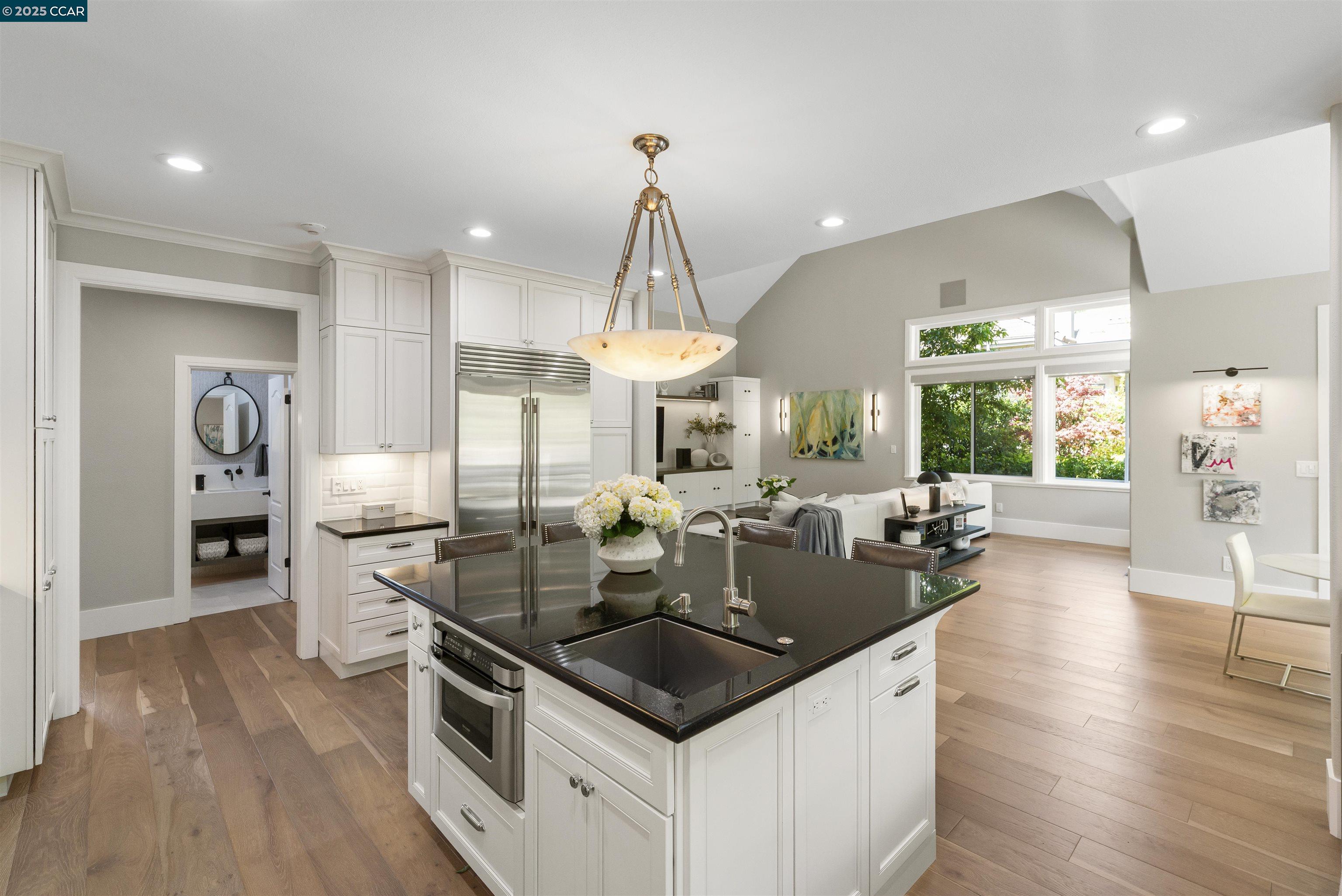 30 Oak Trail Court