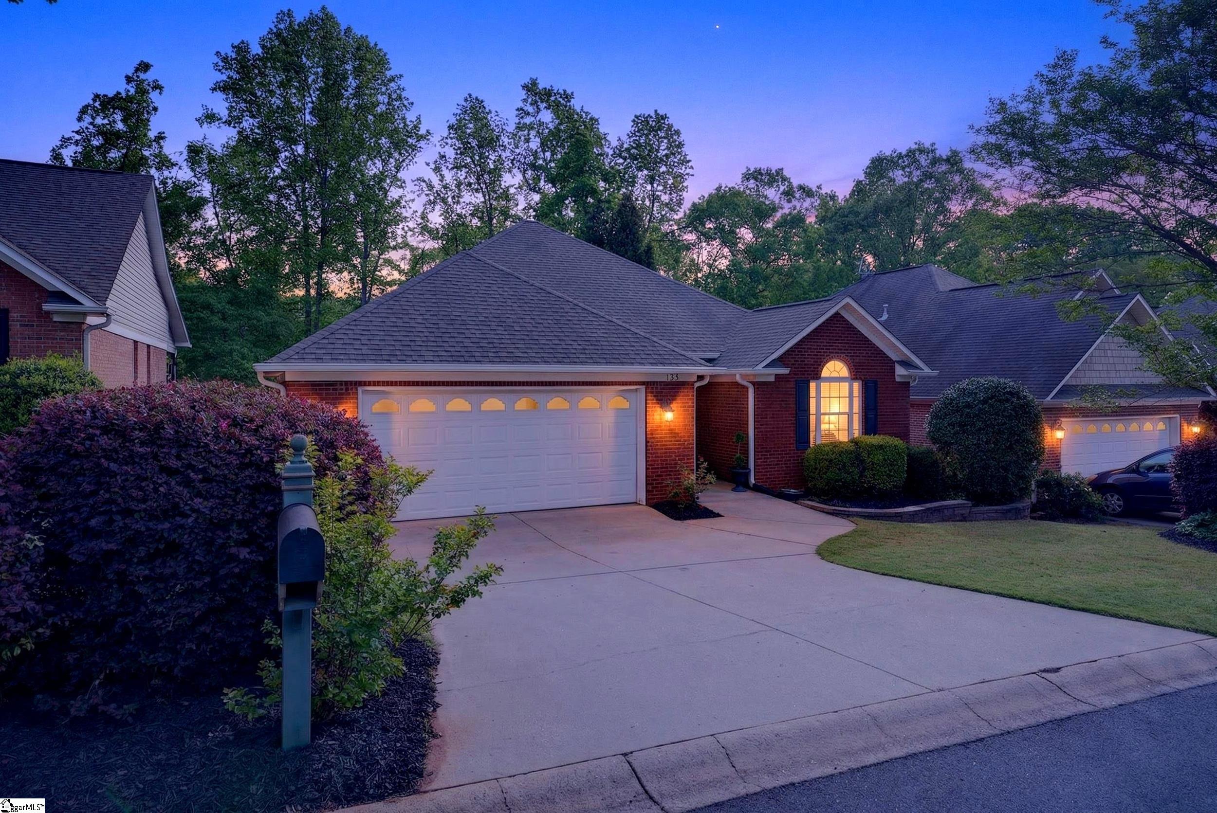 133 Hidden Ridge Drive