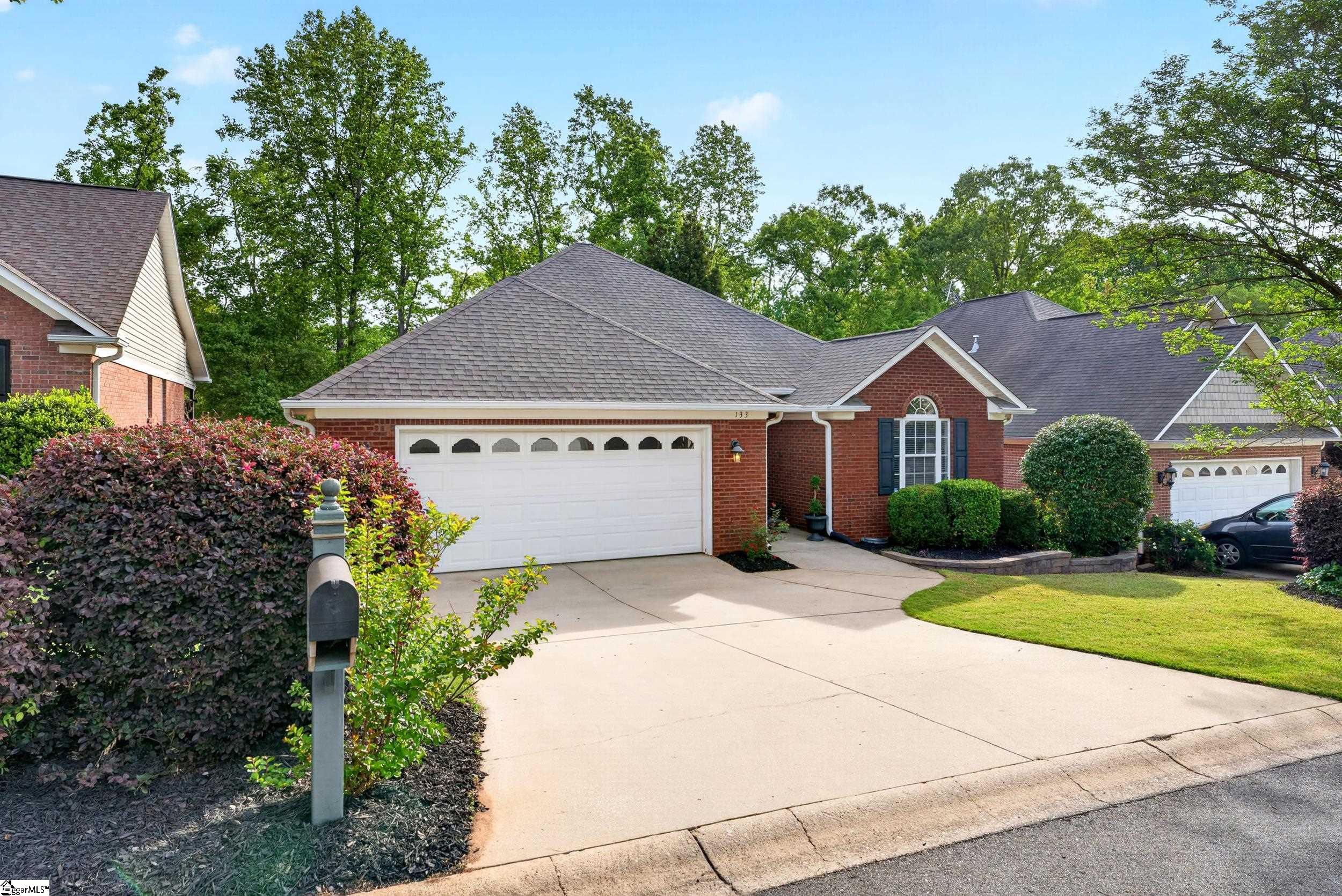 133 Hidden Ridge Drive