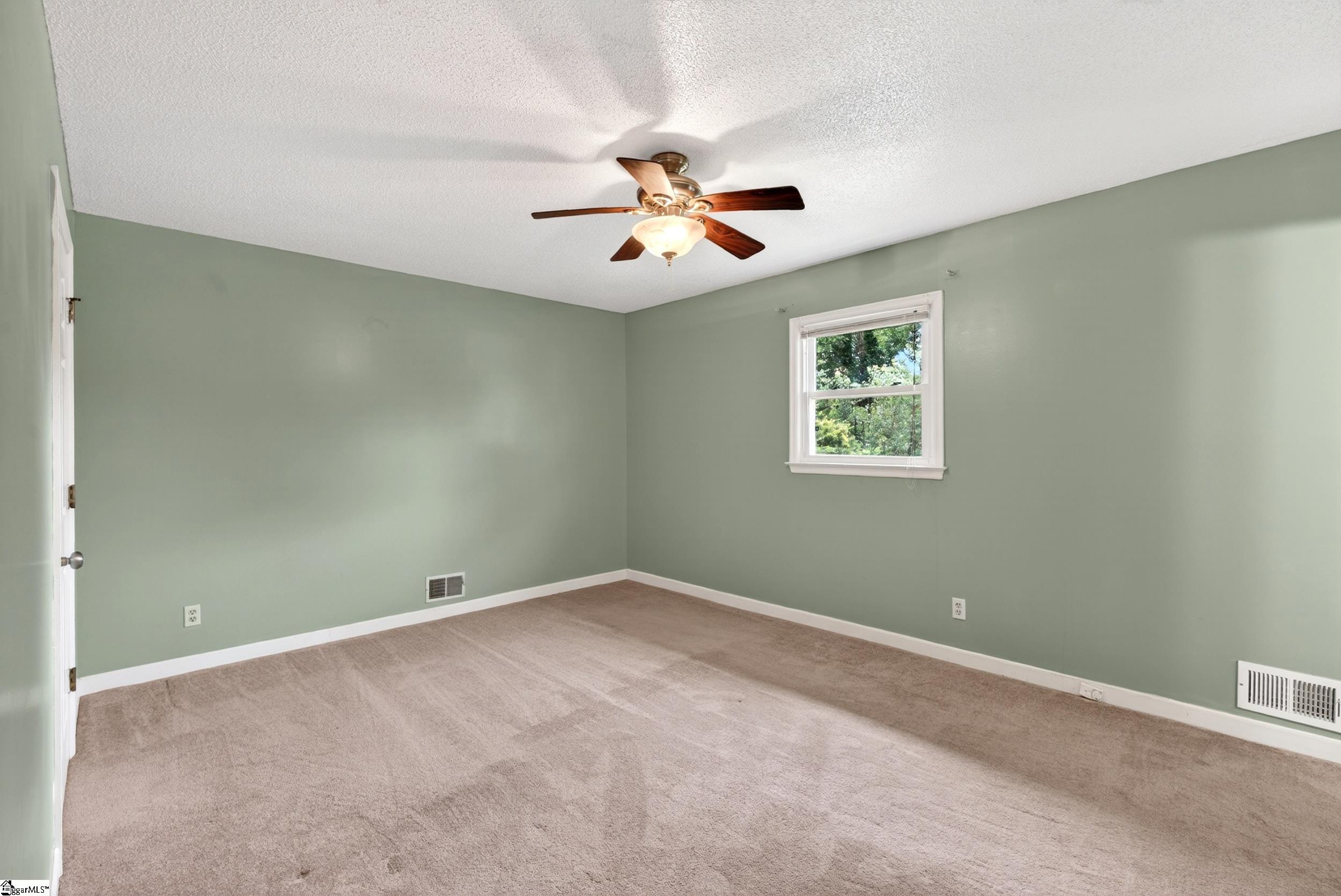 109 Woodruff Court