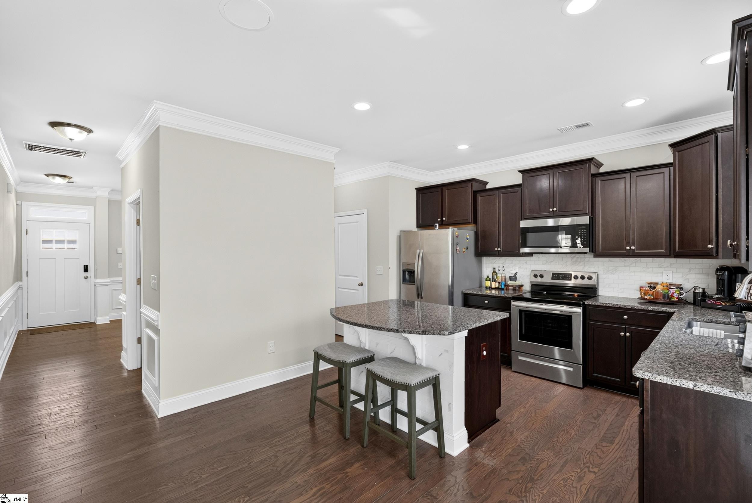 222 Santa Ana Way