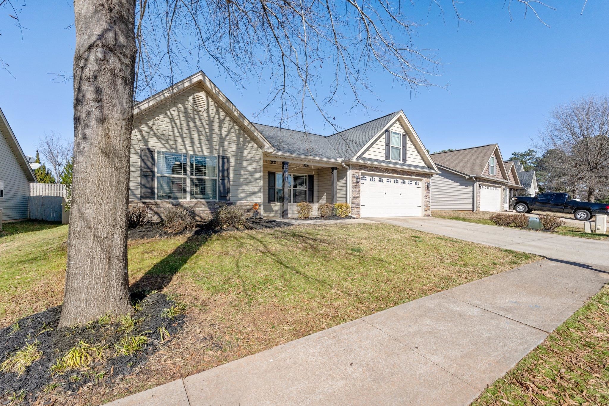 114 Wynbrook Way