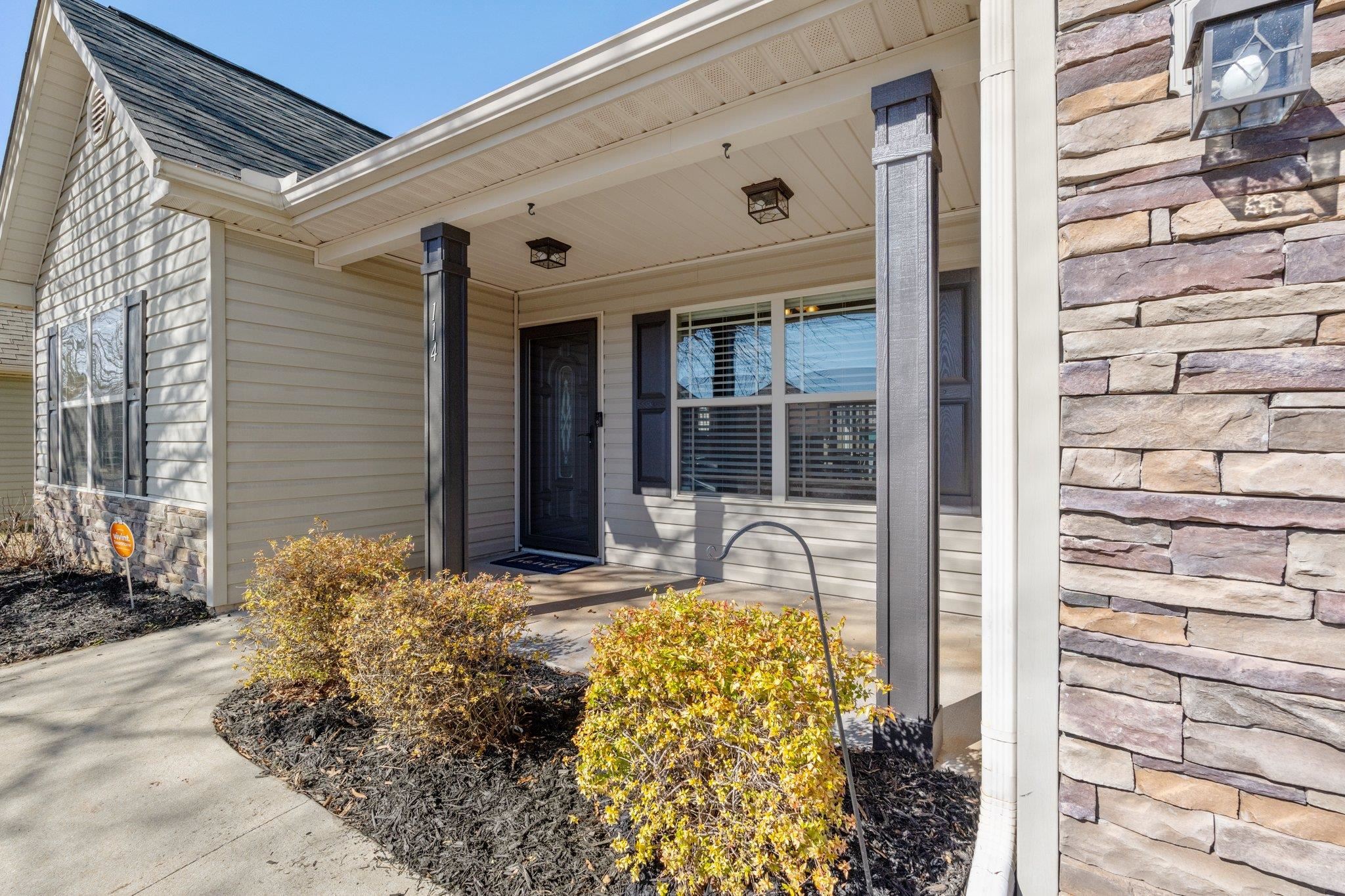 114 Wynbrook Way