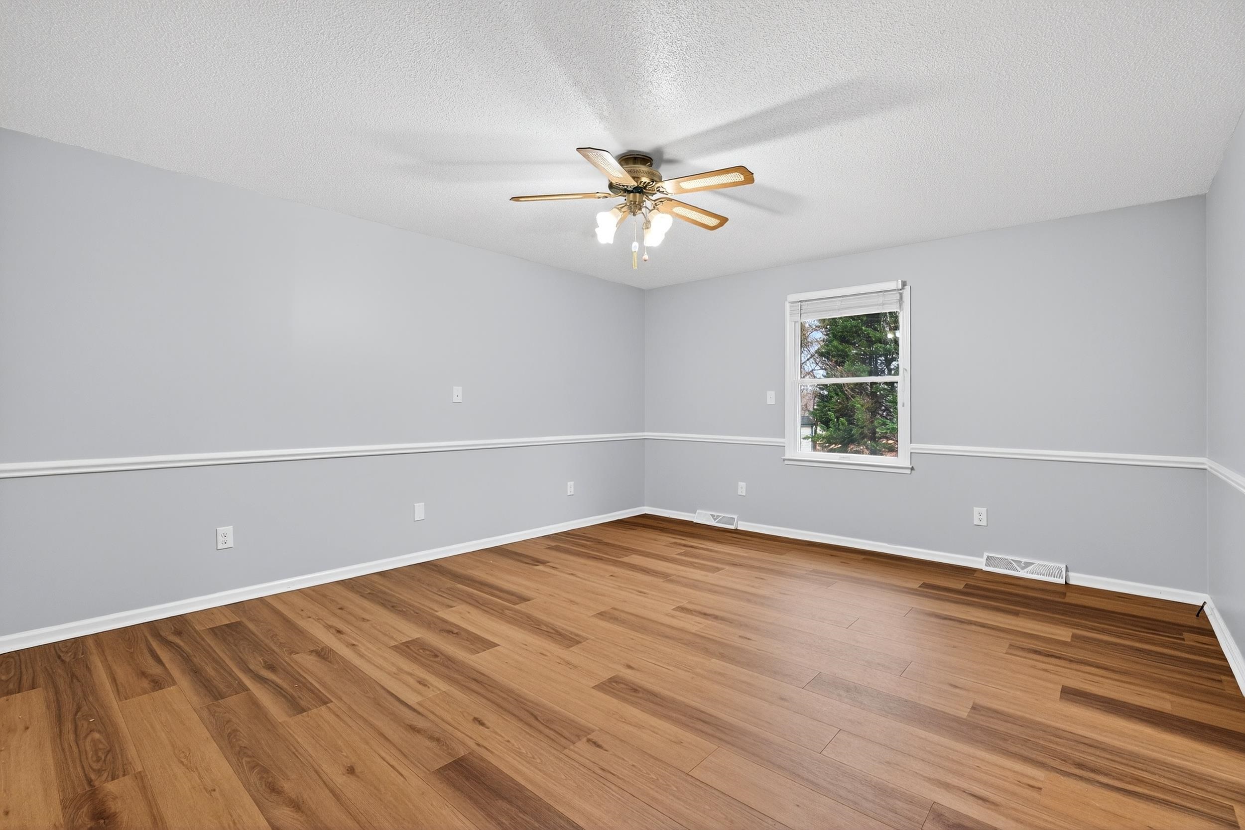 108 Cardinal Drive