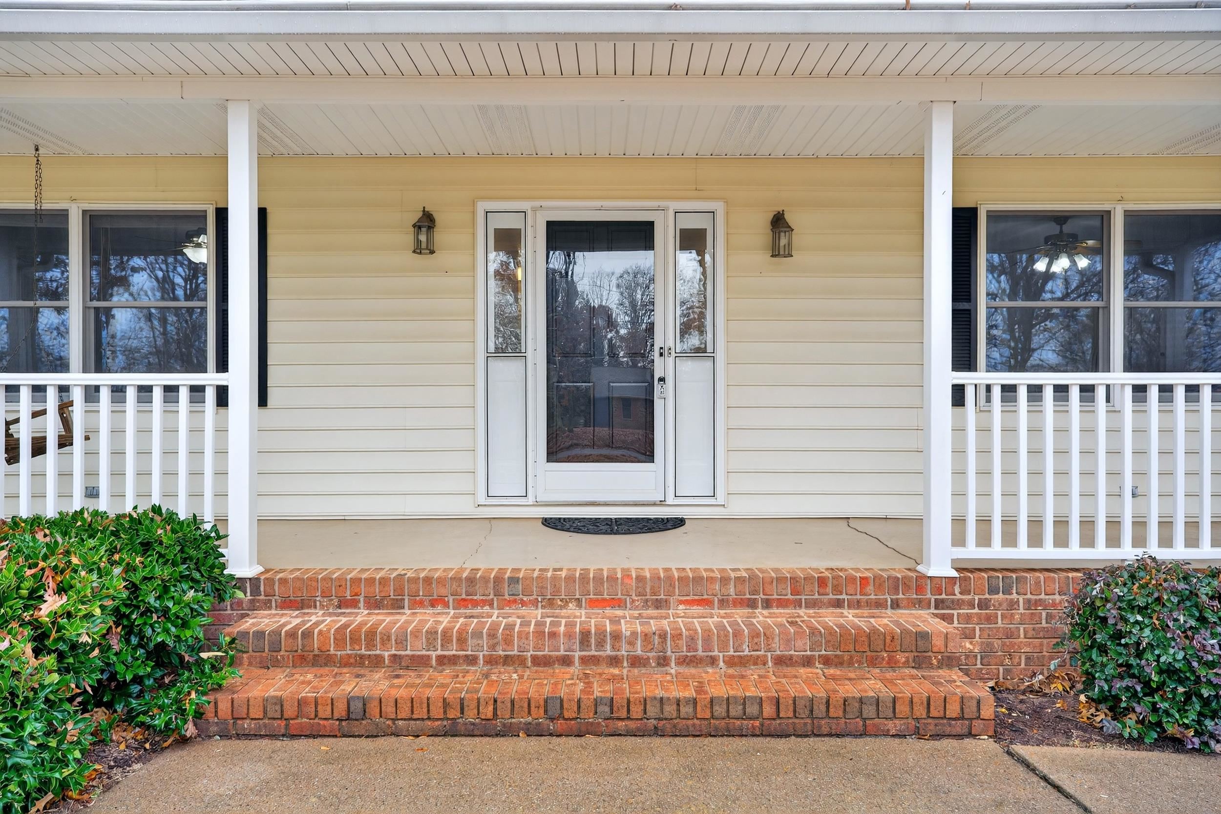 108 Cardinal Drive