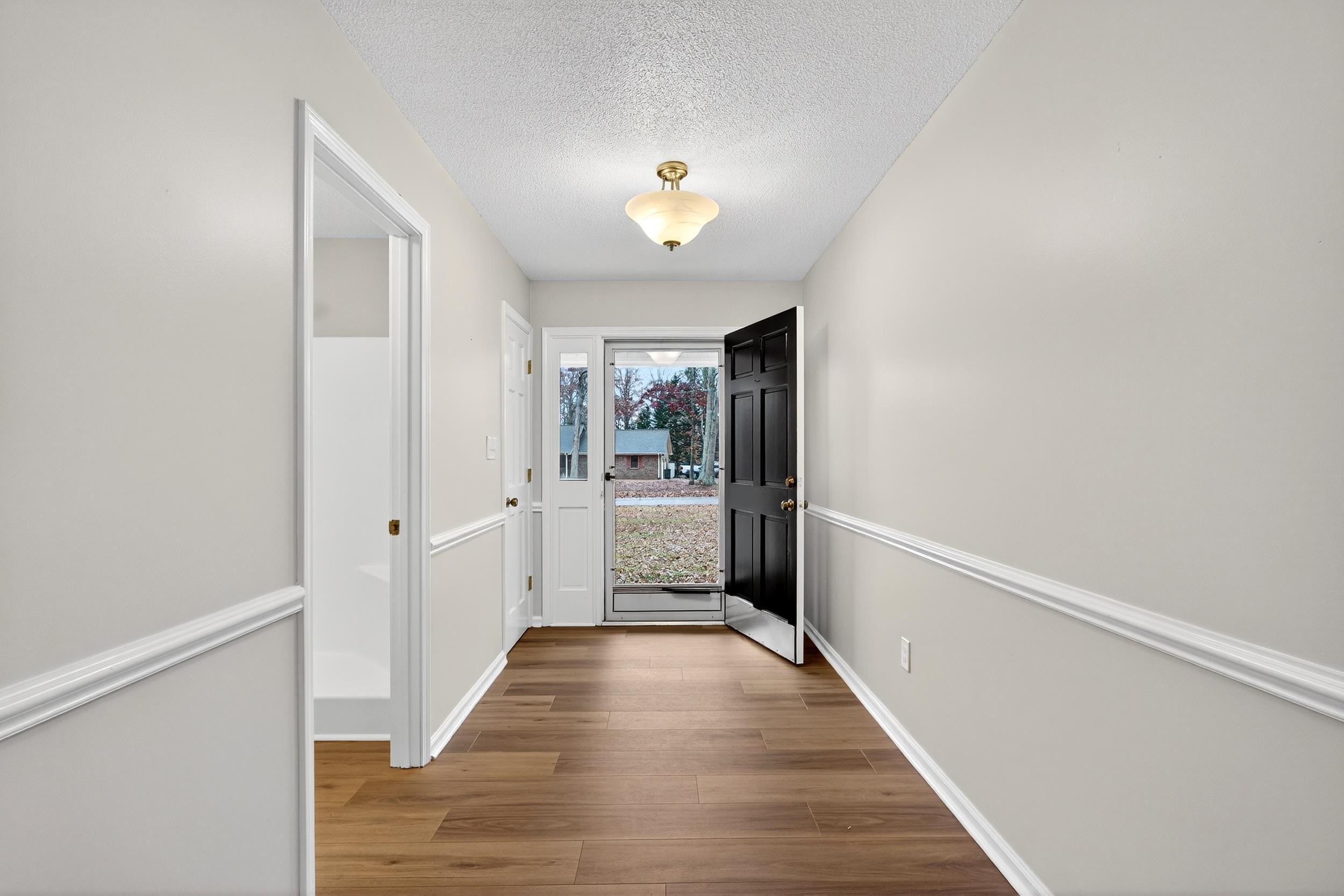 108 Cardinal Drive