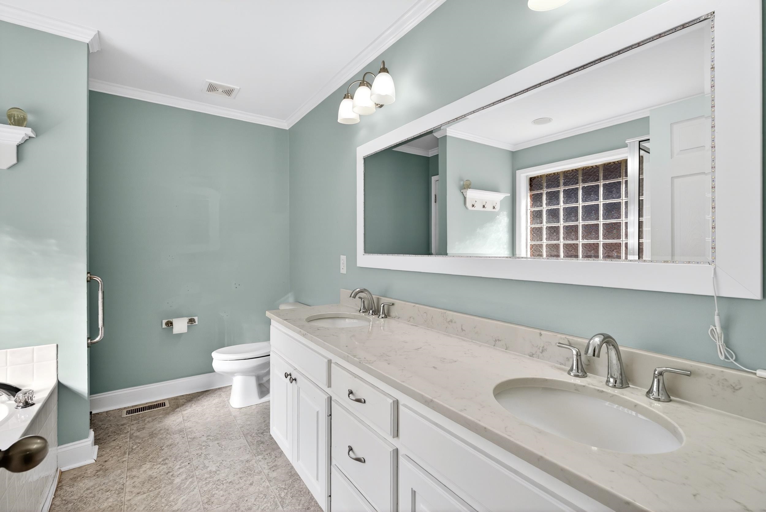 133 Hidden Ridge Drive