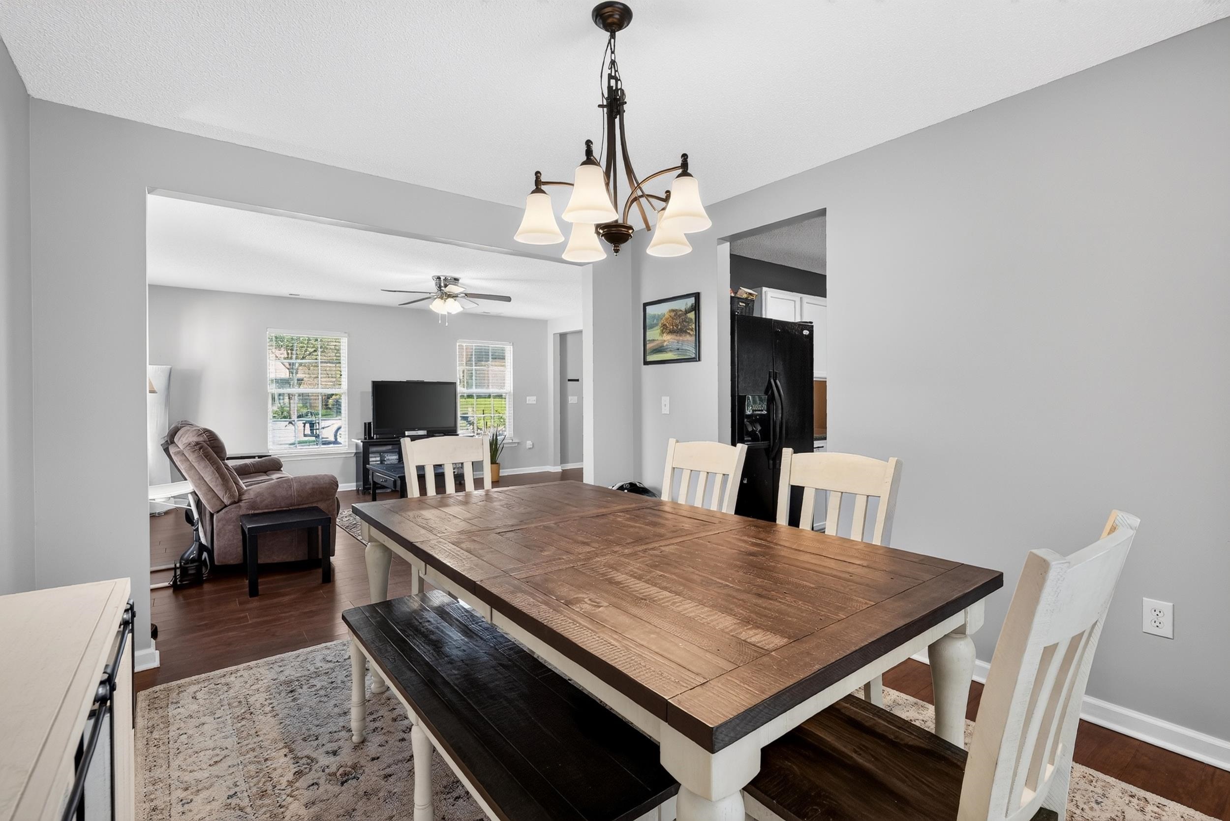 615 Eldredge Court