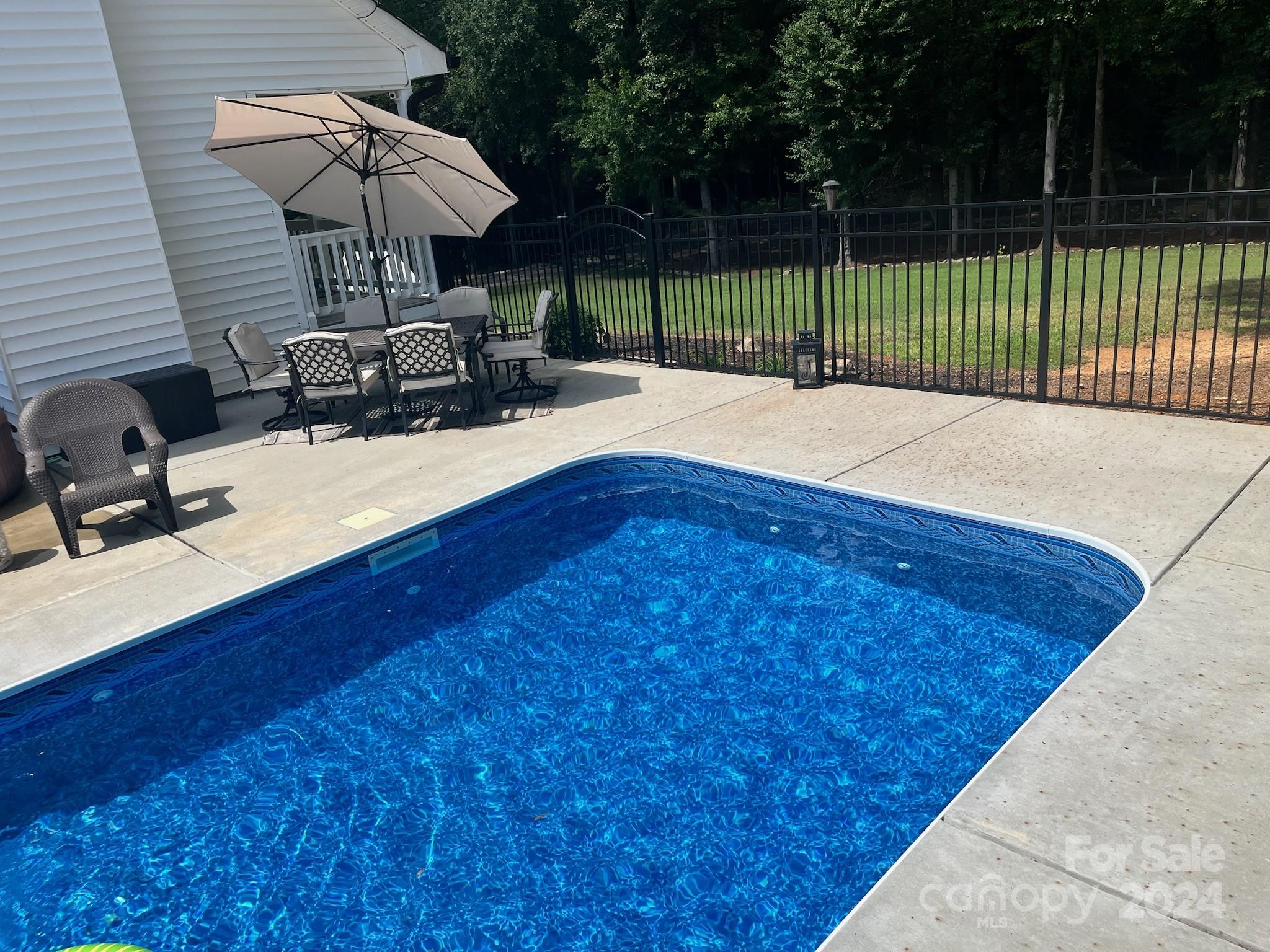 1259 Merribrook Lane
