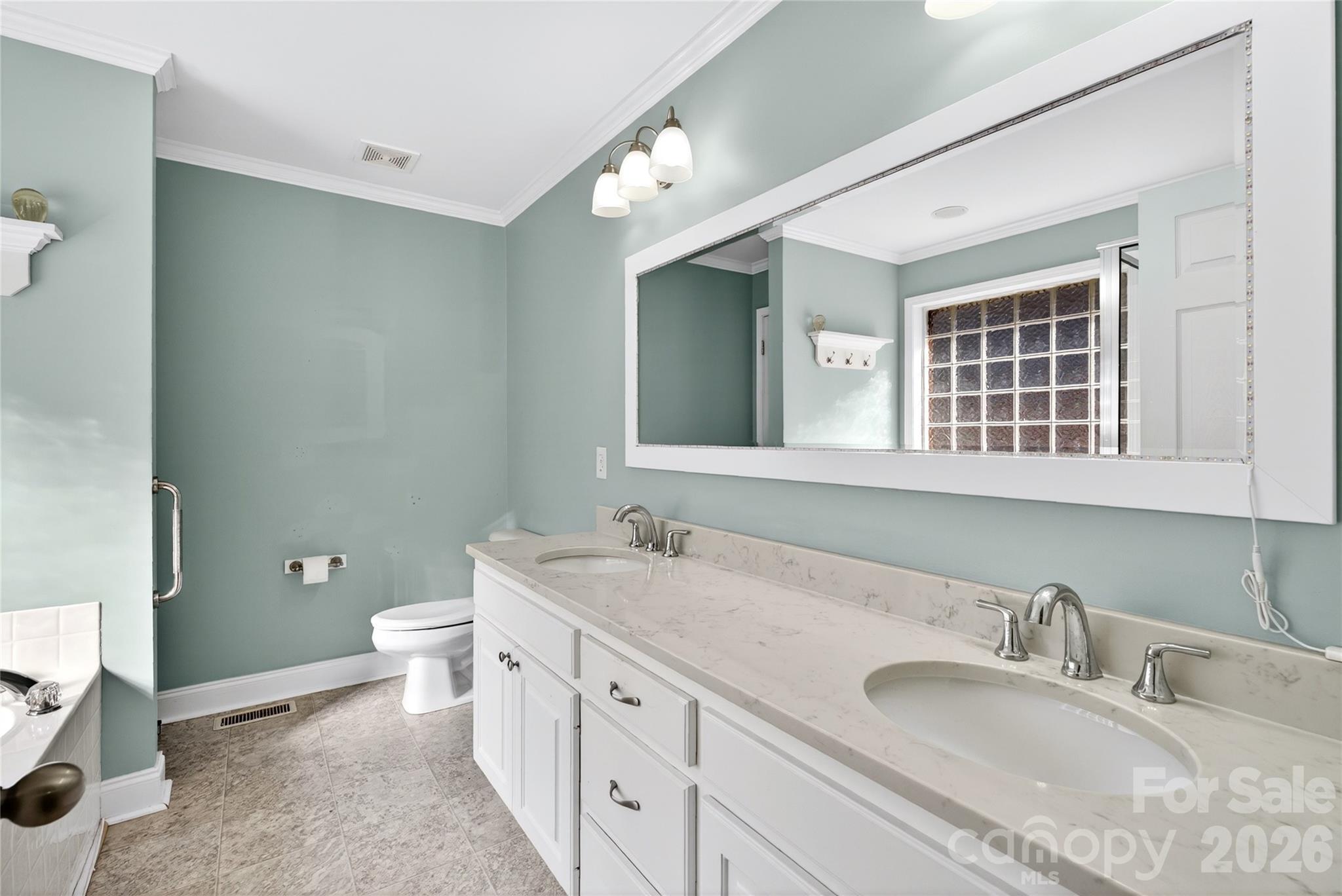 133 Hidden Ridge Drive