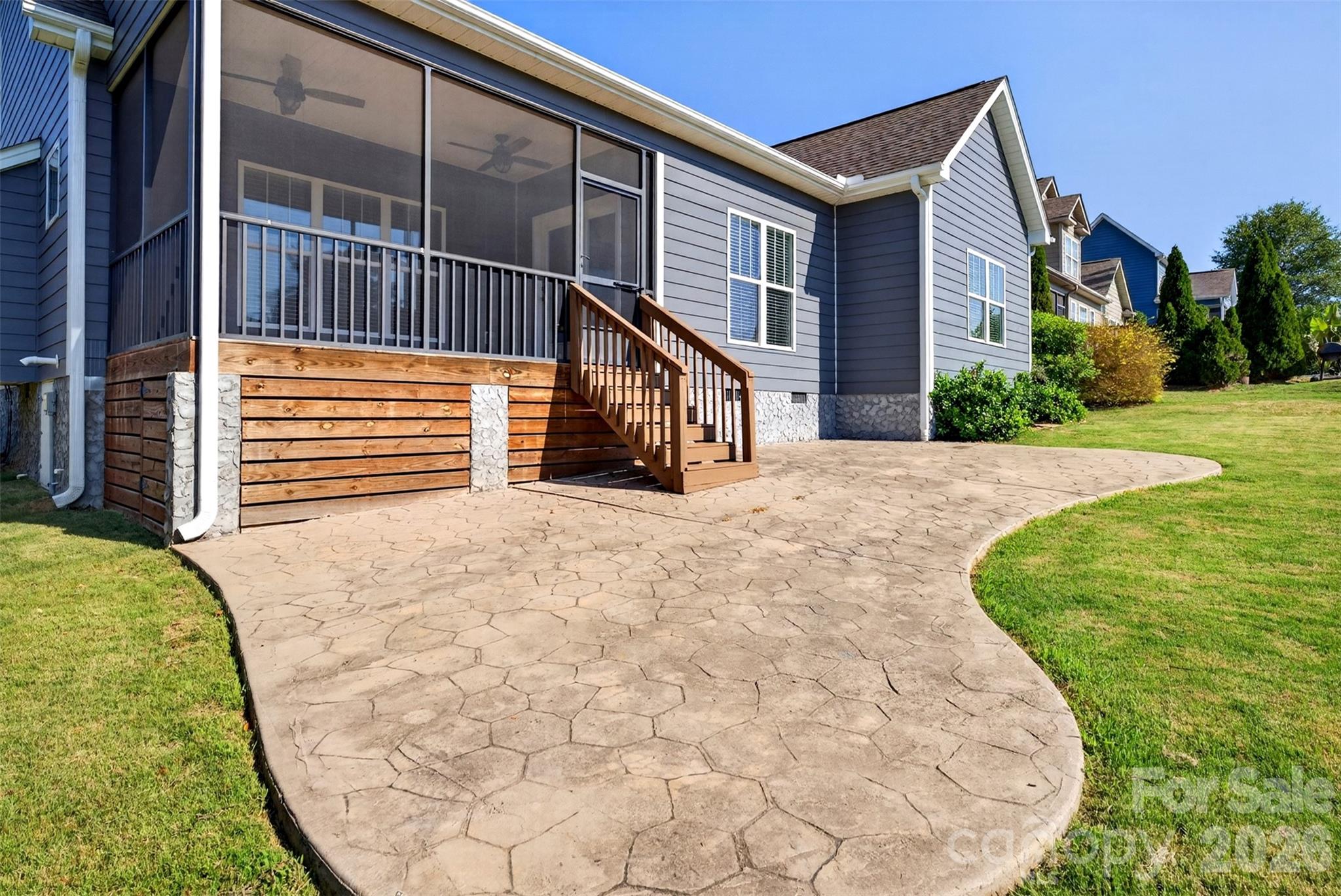 415 S Pendernale Drive