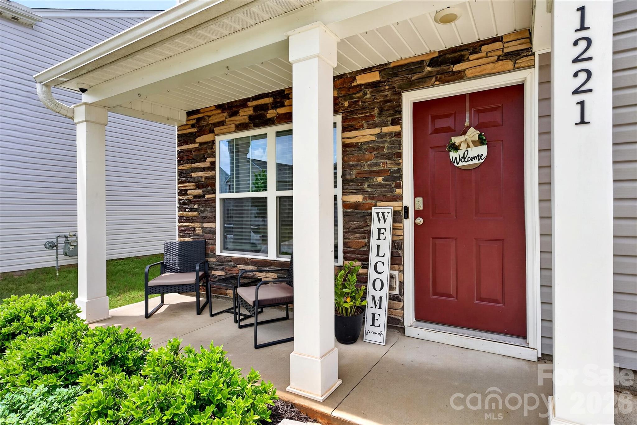 1221 Canter Place