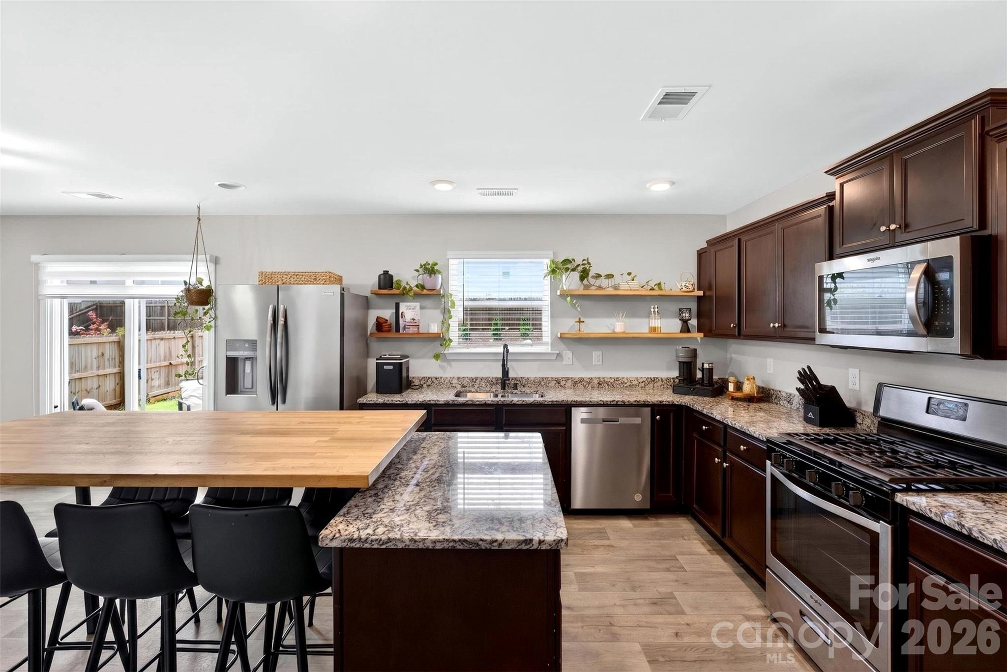 1221 Canter Place