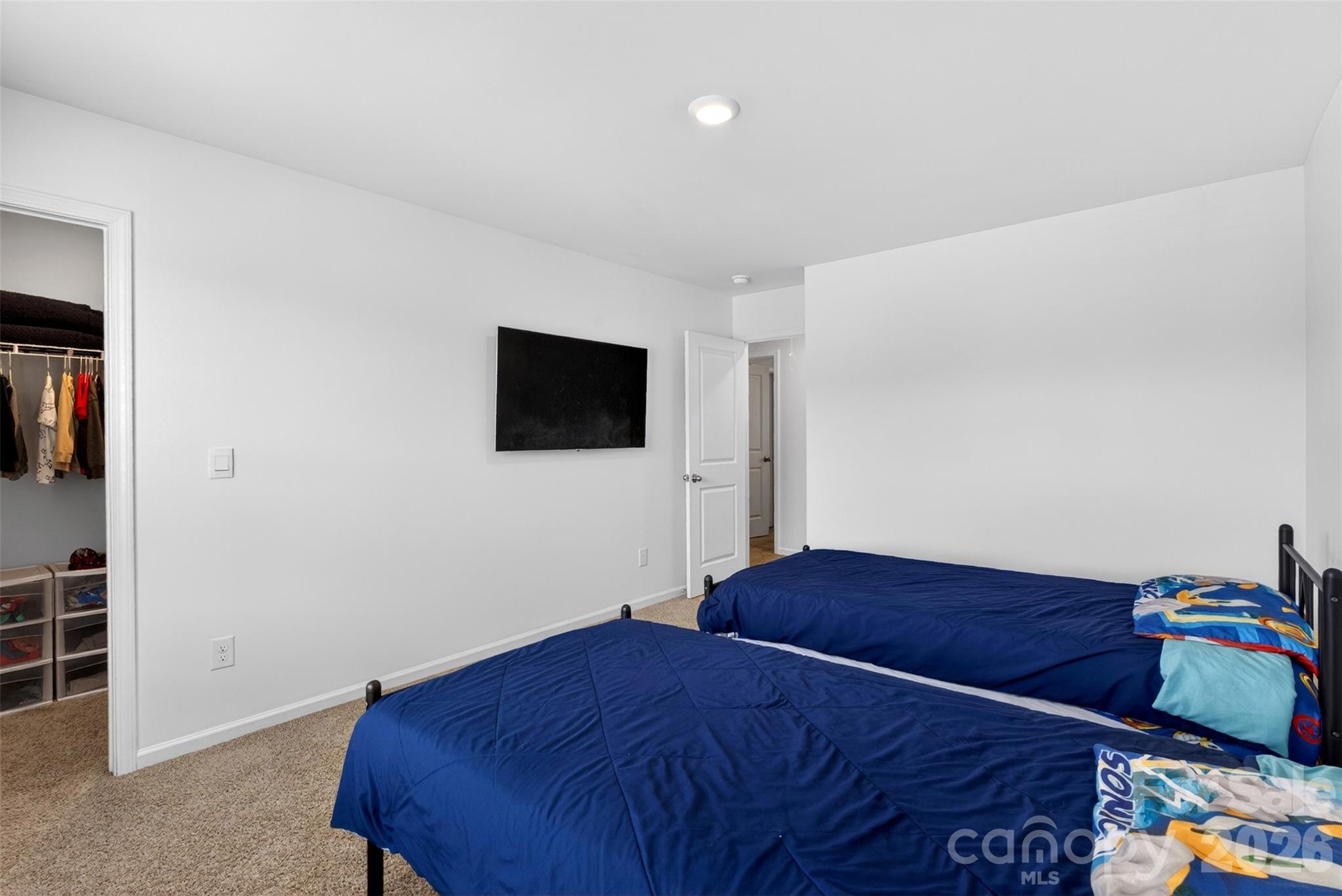 1221 Canter Place