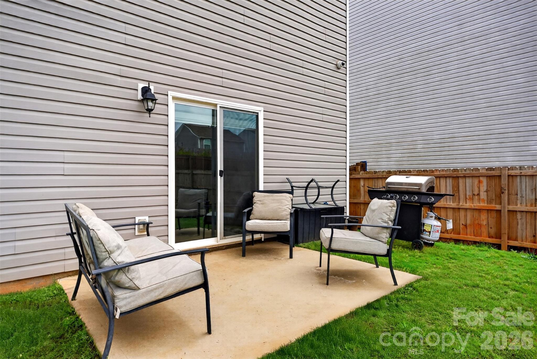 1221 Canter Place