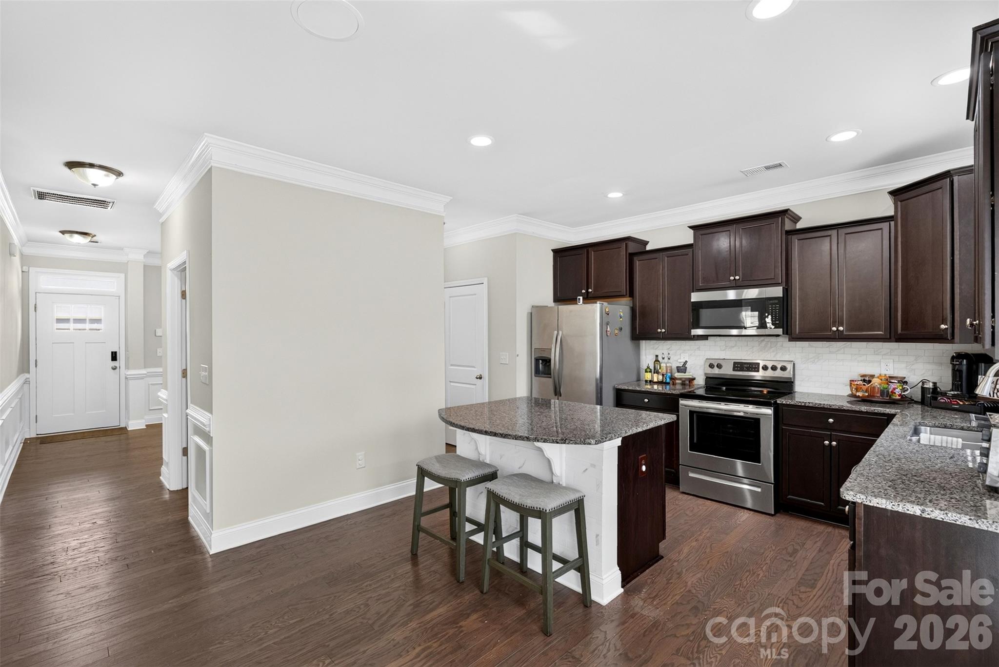 222 Santa Ana Way