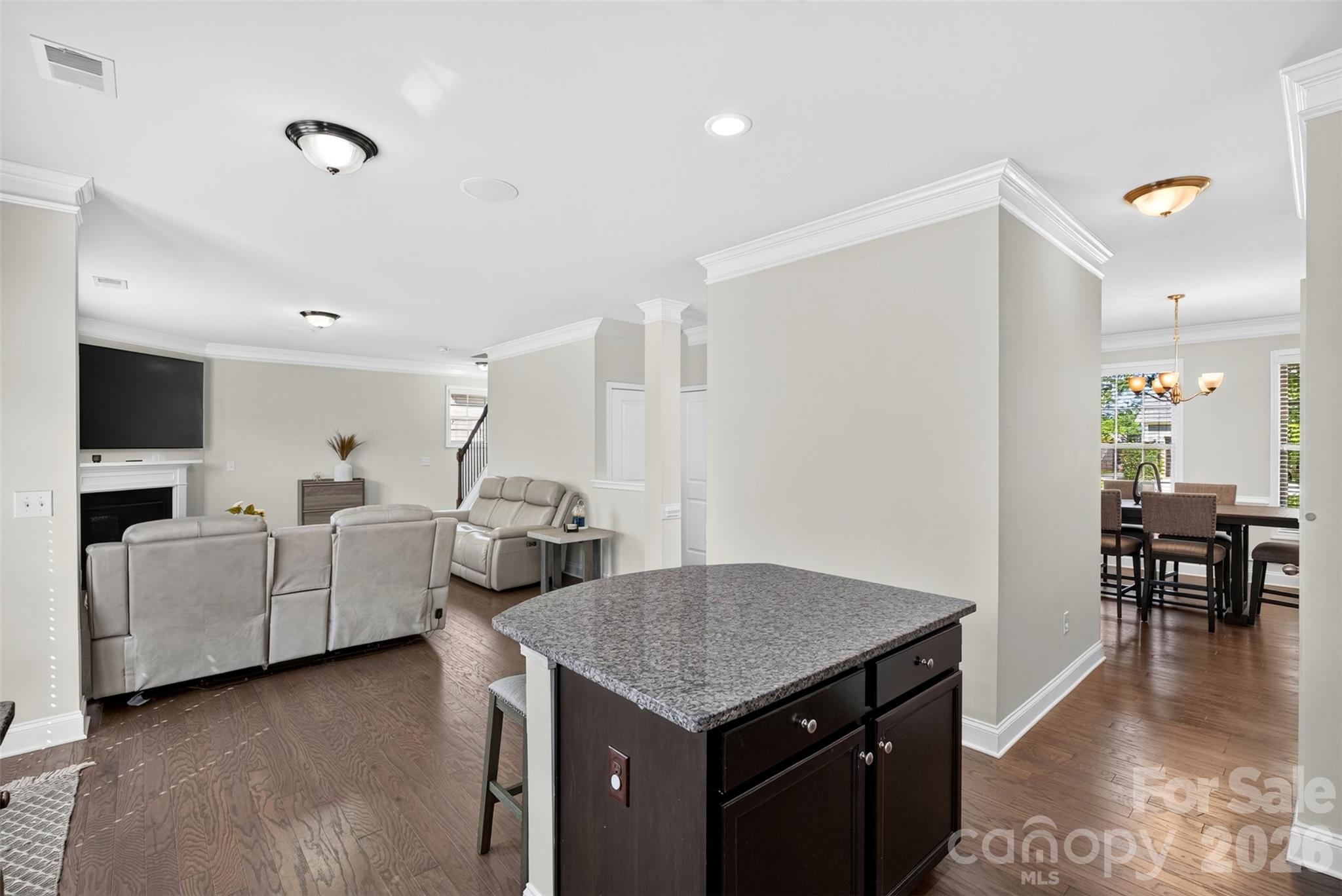 222 Santa Ana Way