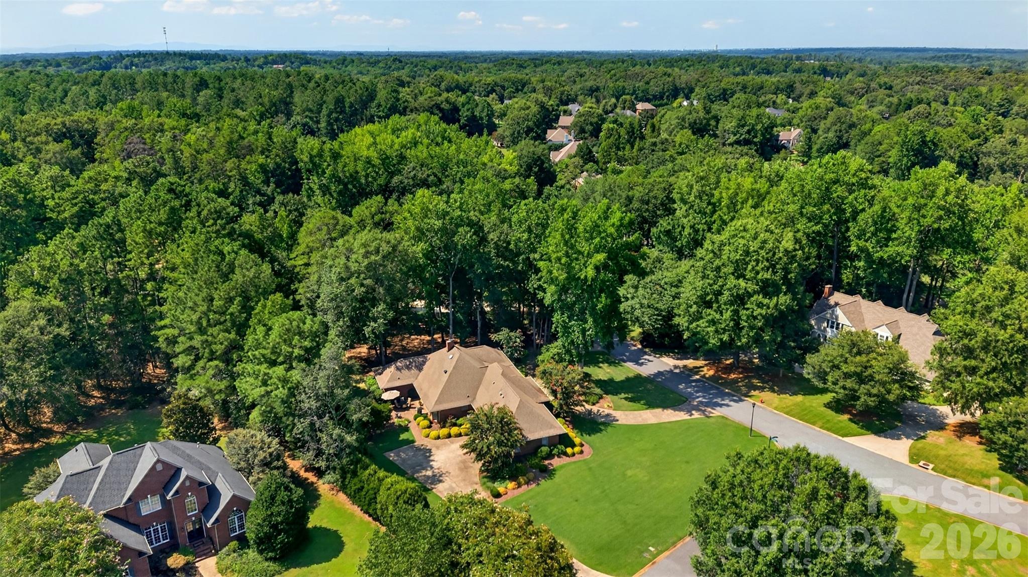 216 Muirfield Drive
