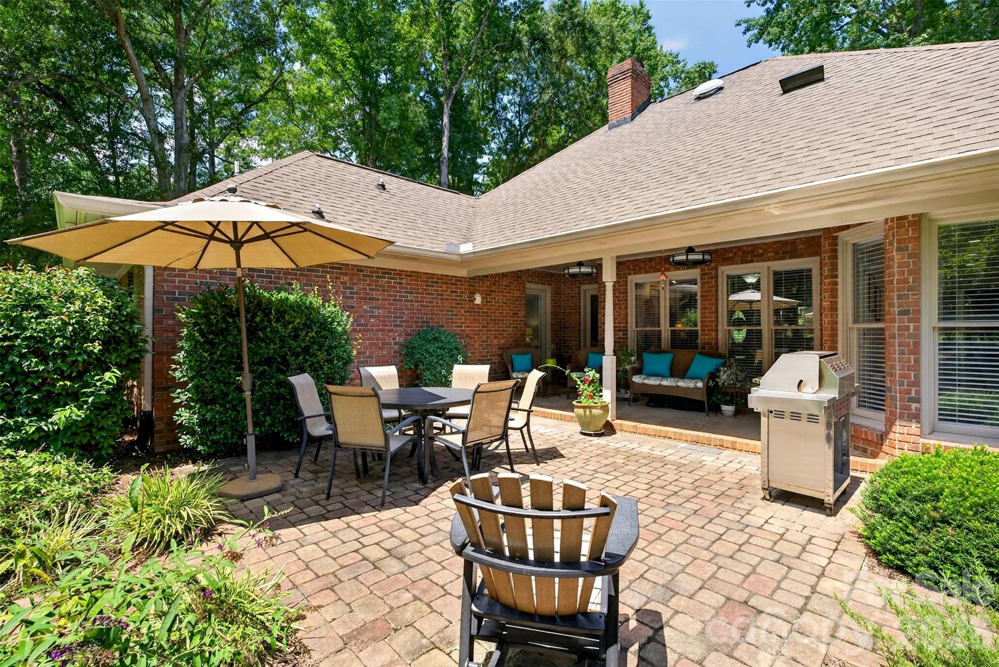 216 Muirfield Drive
