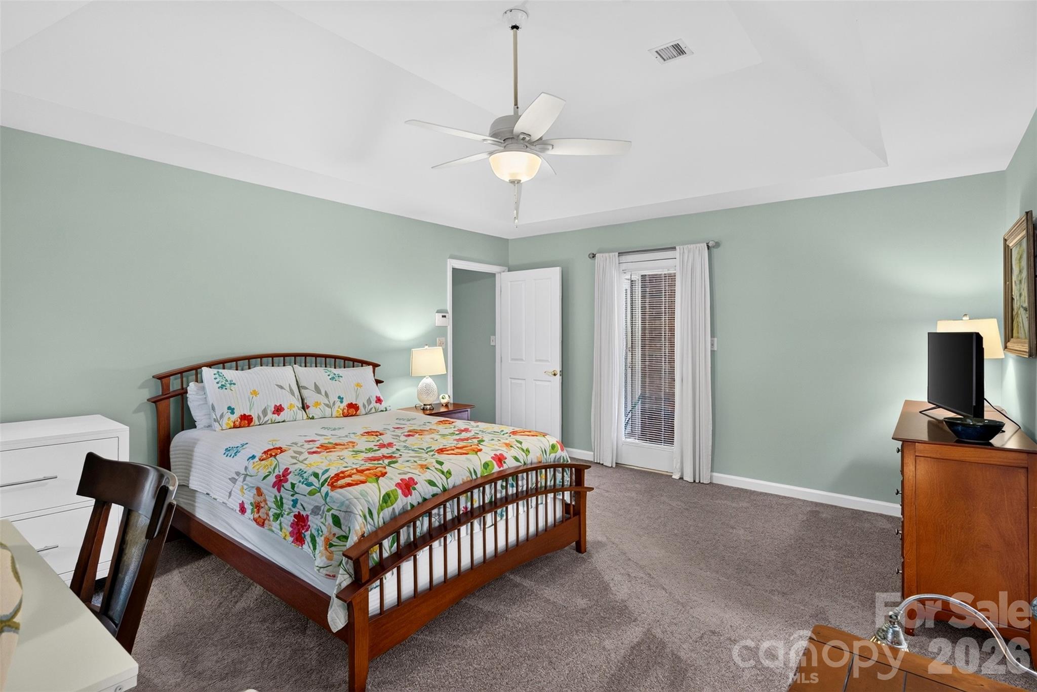 216 Muirfield Drive
