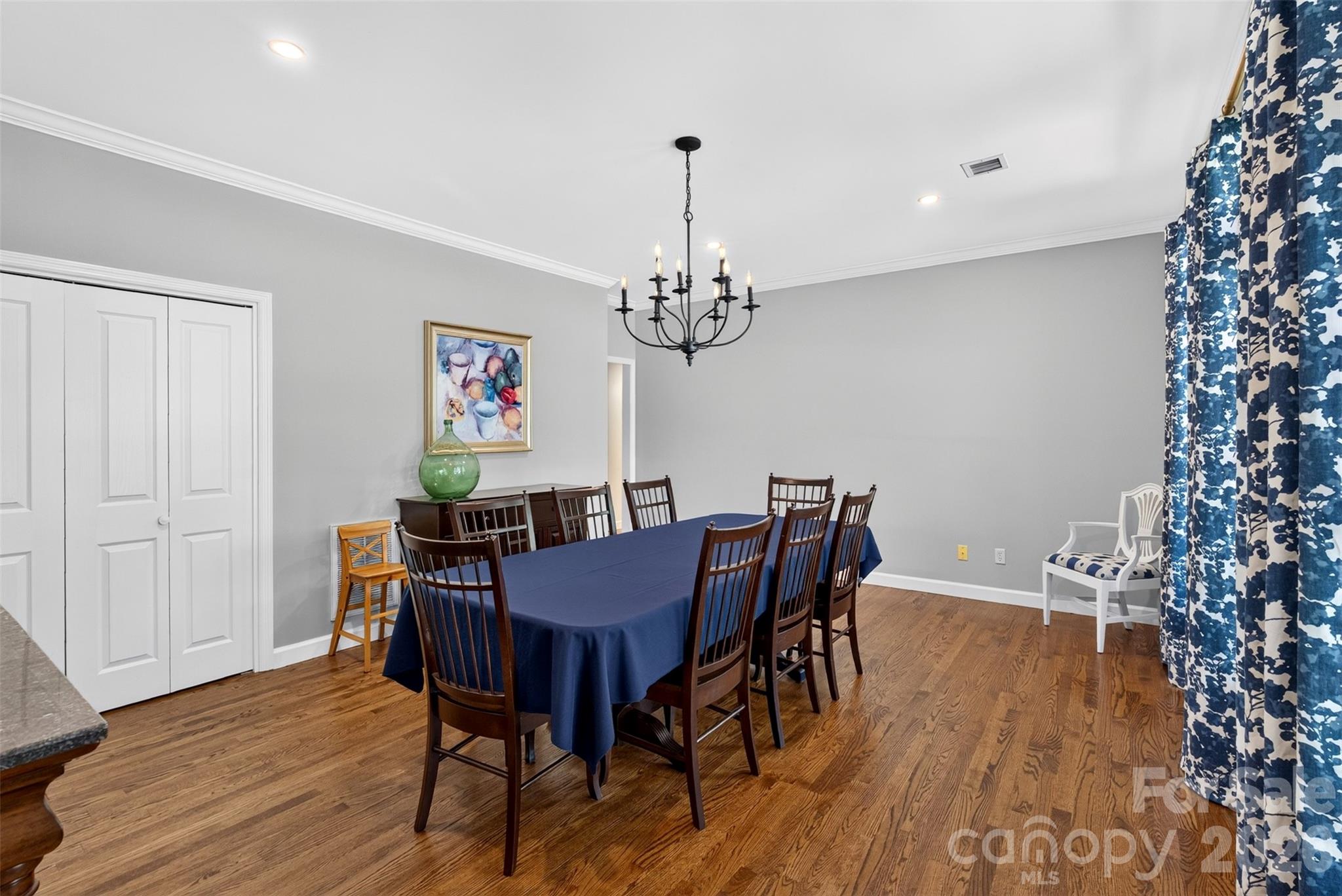 216 Muirfield Drive