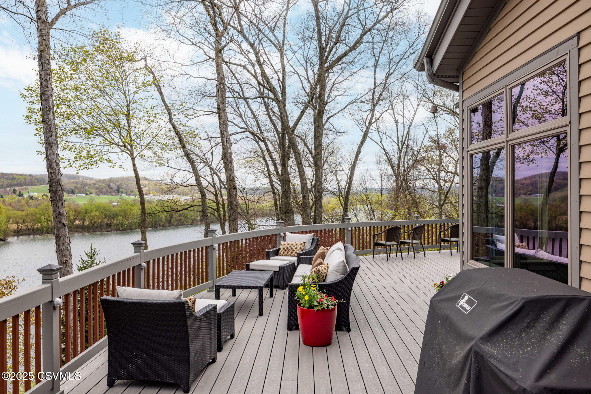 225 MOSER Lane