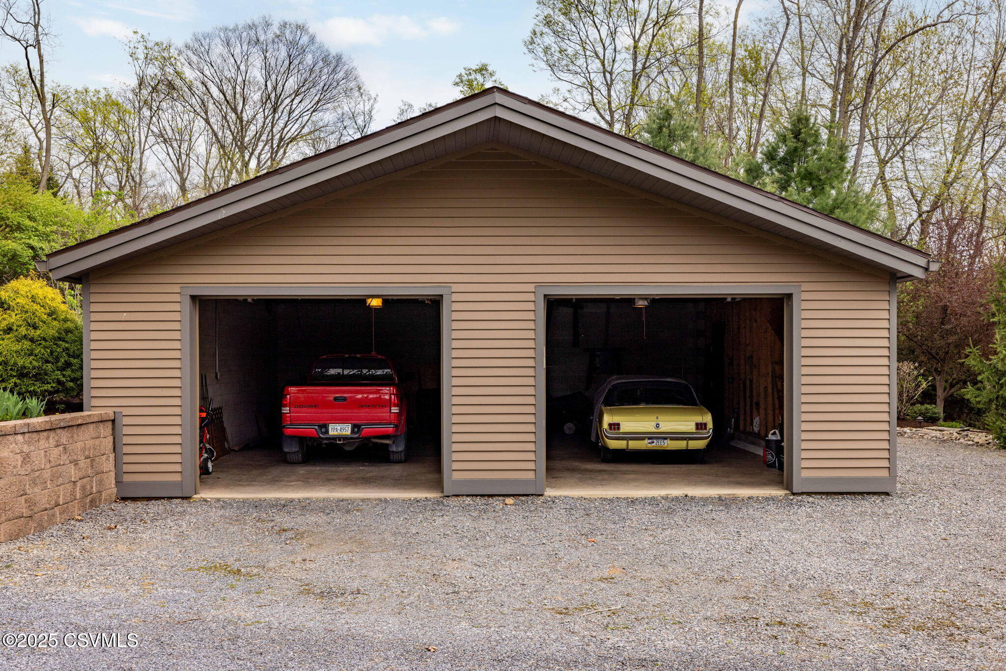 225 MOSER Lane
