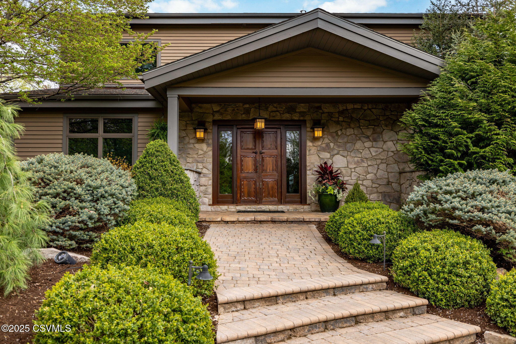 225 MOSER Lane