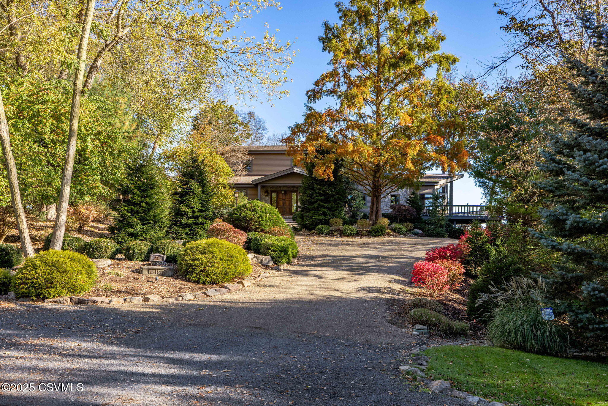 225 MOSER Lane