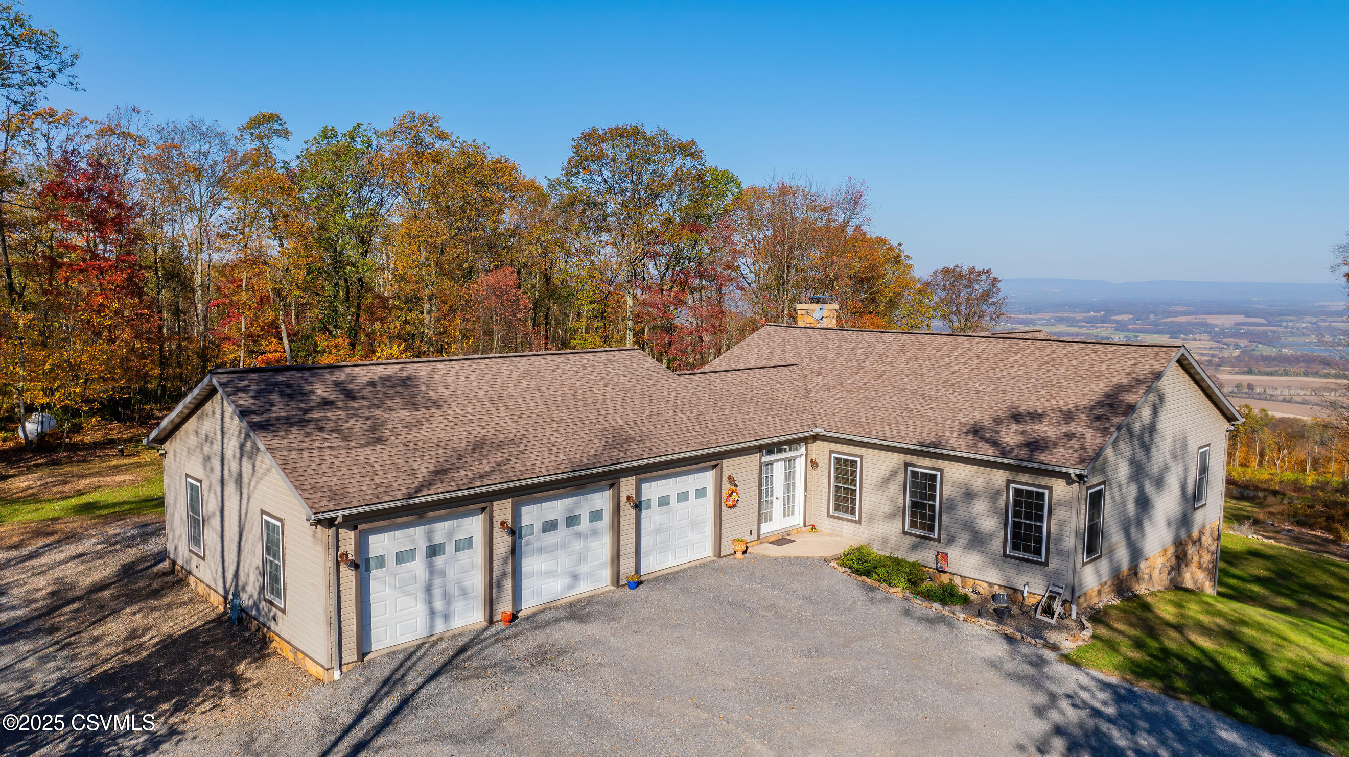 85 DEER RIDGE Lane