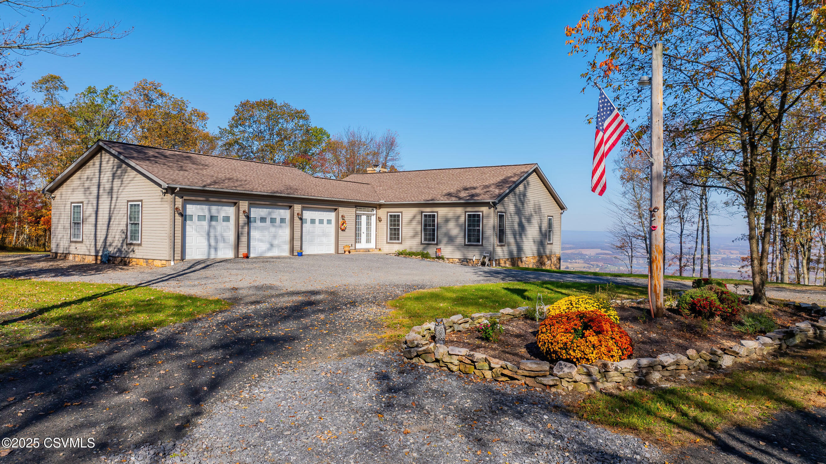 85 DEER RIDGE Lane