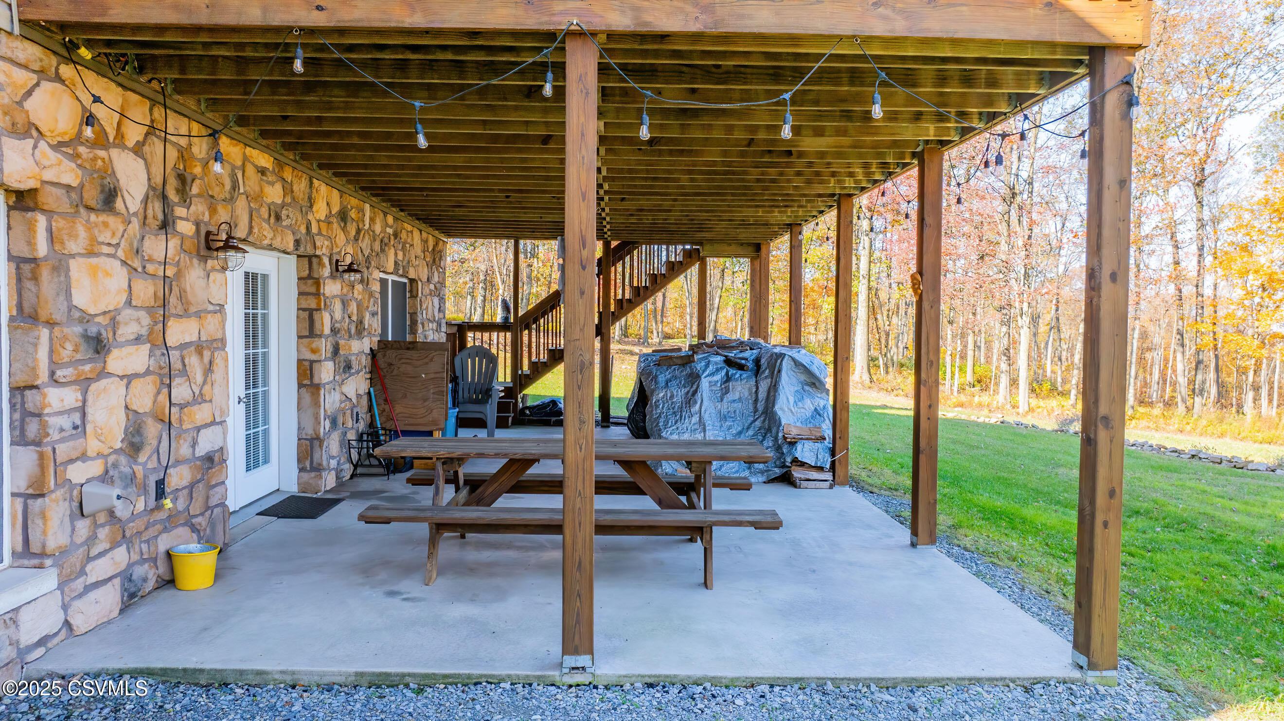 85 DEER RIDGE Lane
