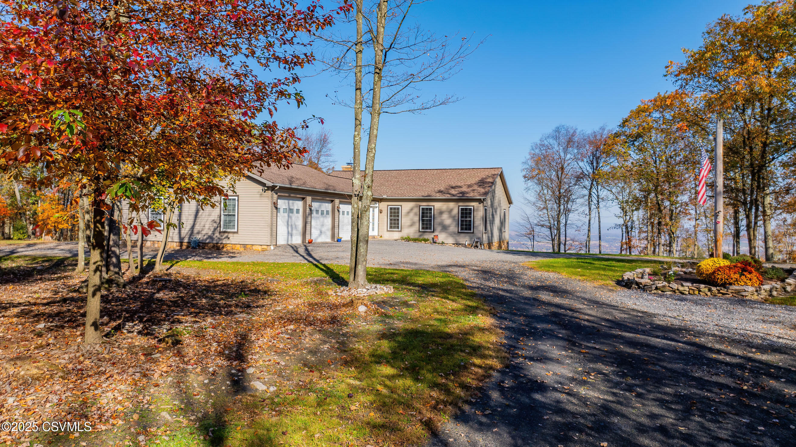 85 DEER RIDGE Lane
