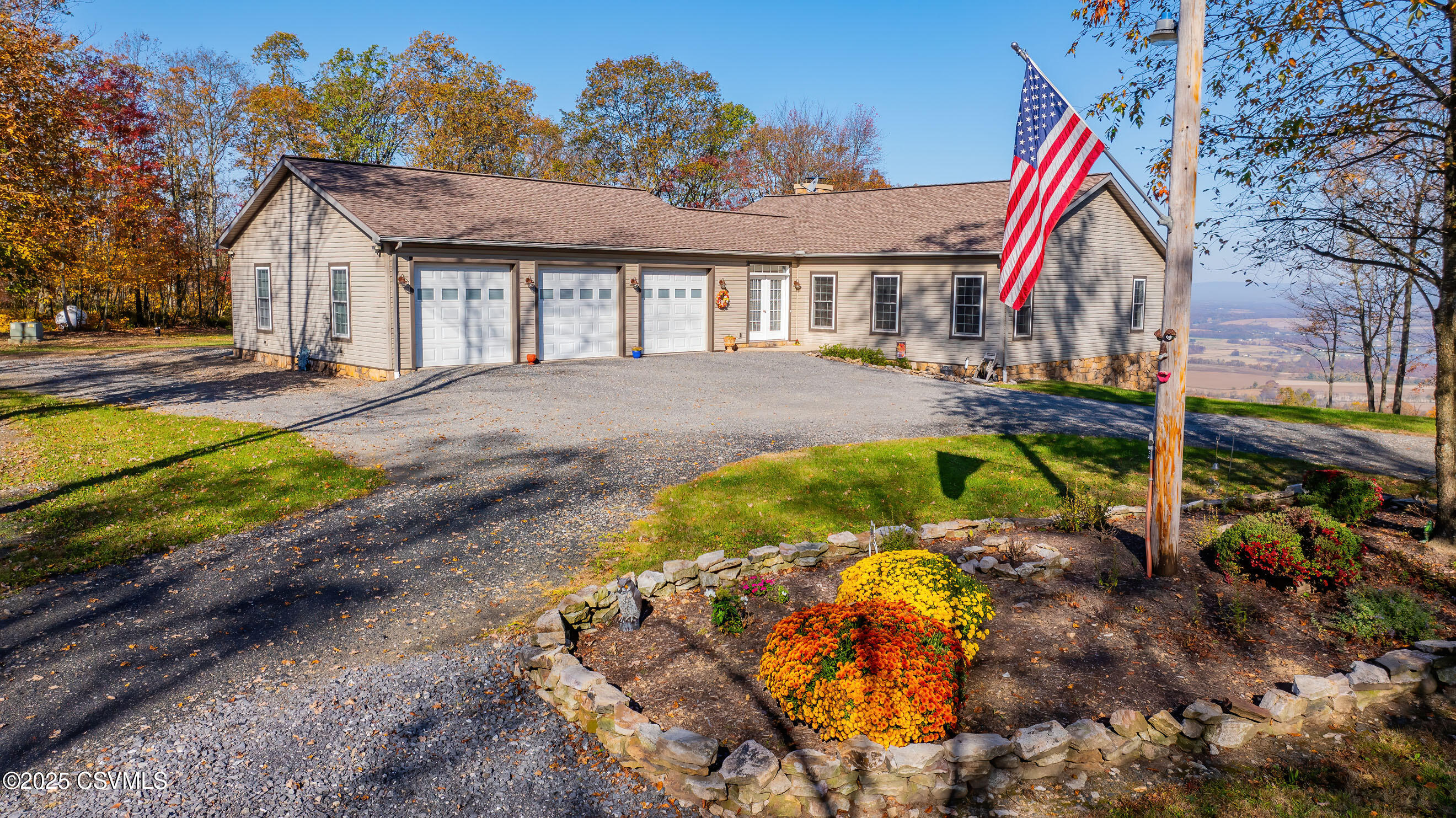 85 DEER RIDGE Lane