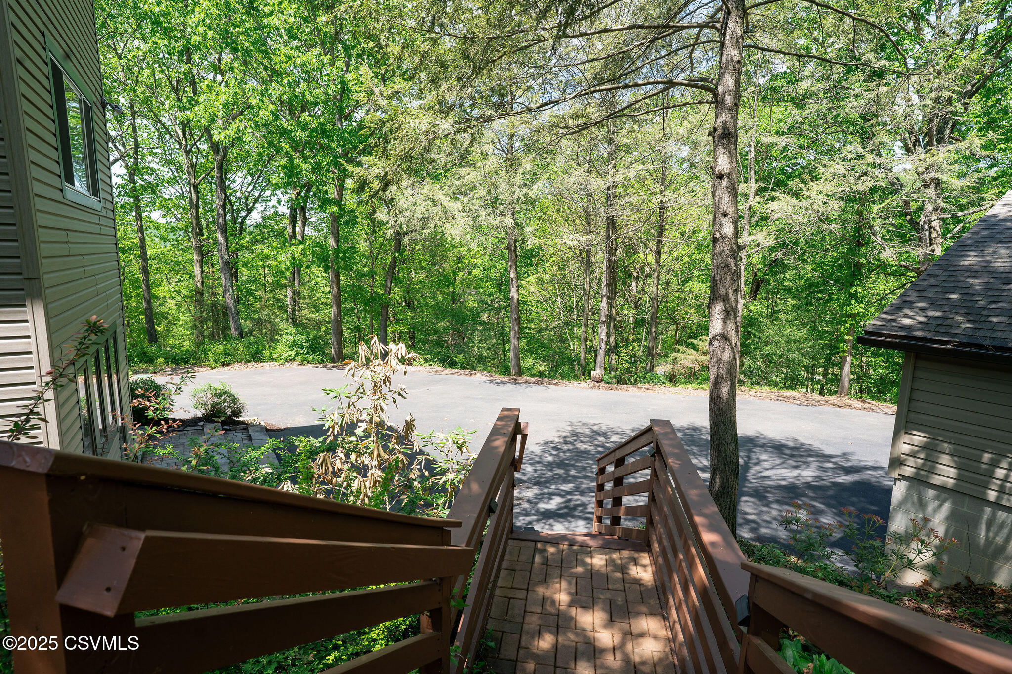 78 TRILLIUM Lane