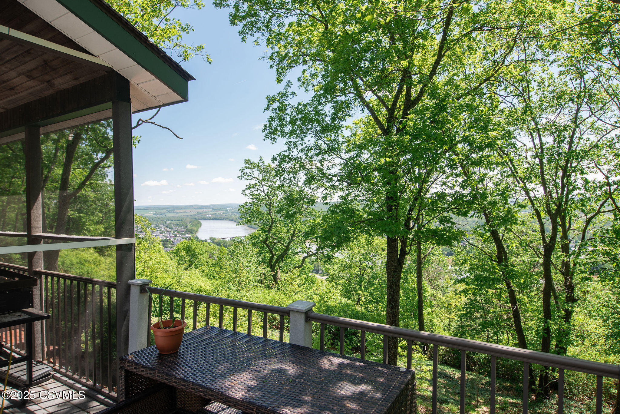 78 TRILLIUM Lane