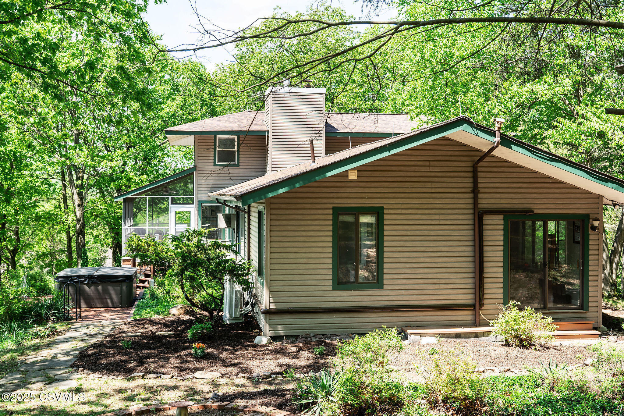 78 TRILLIUM Lane