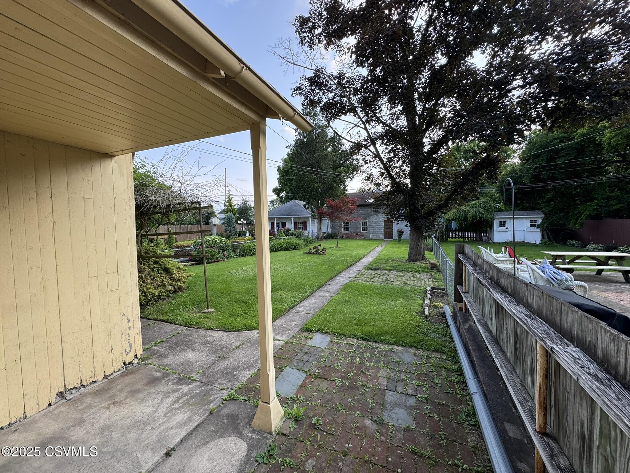 127 N 3RD Street