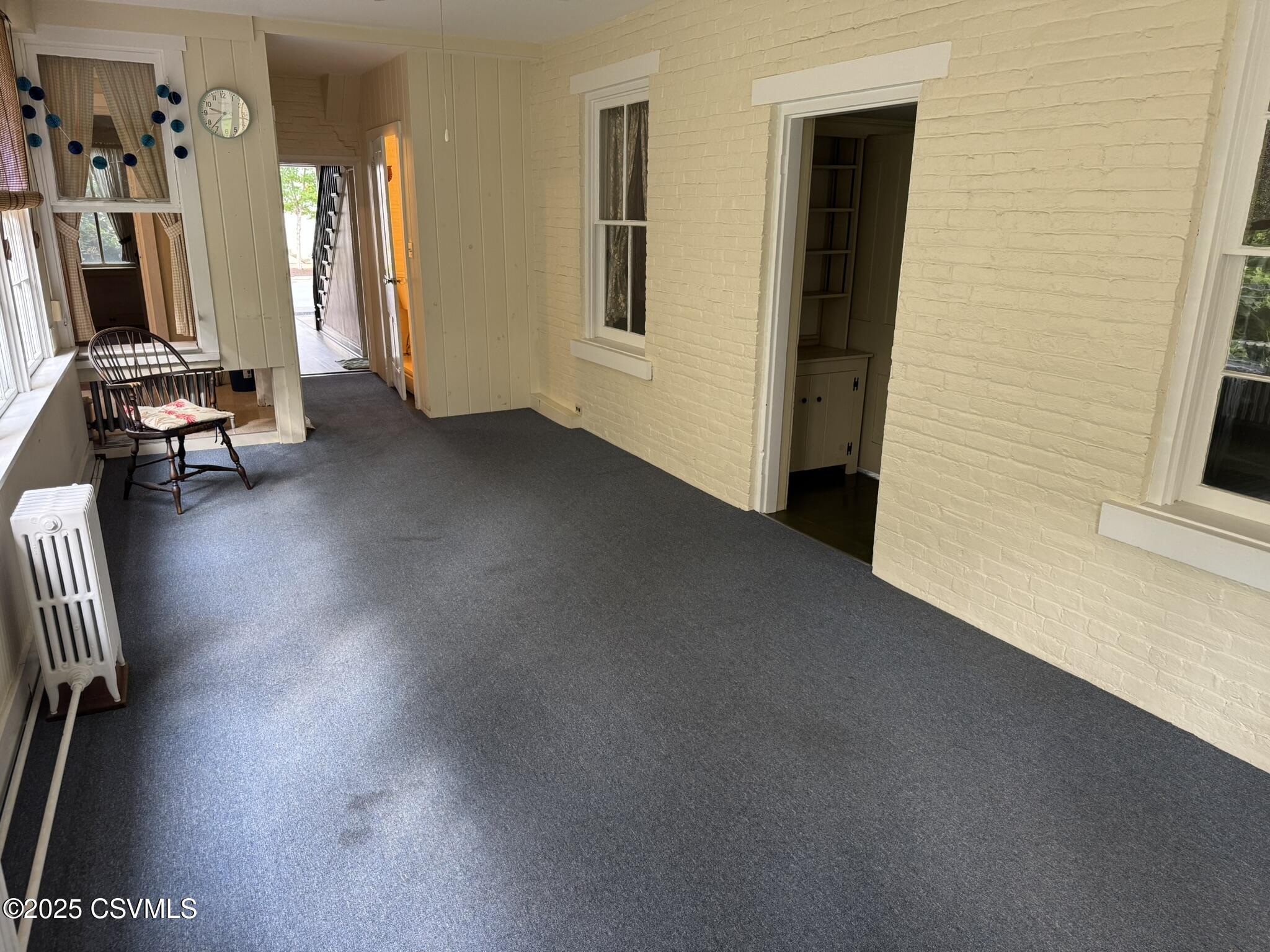 127 N 3RD Street