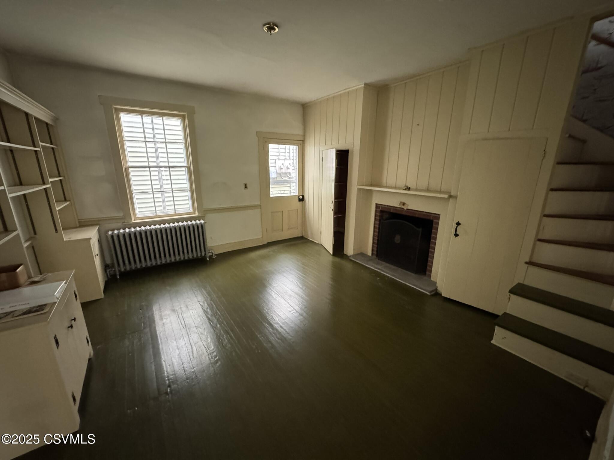 127 N 3RD Street