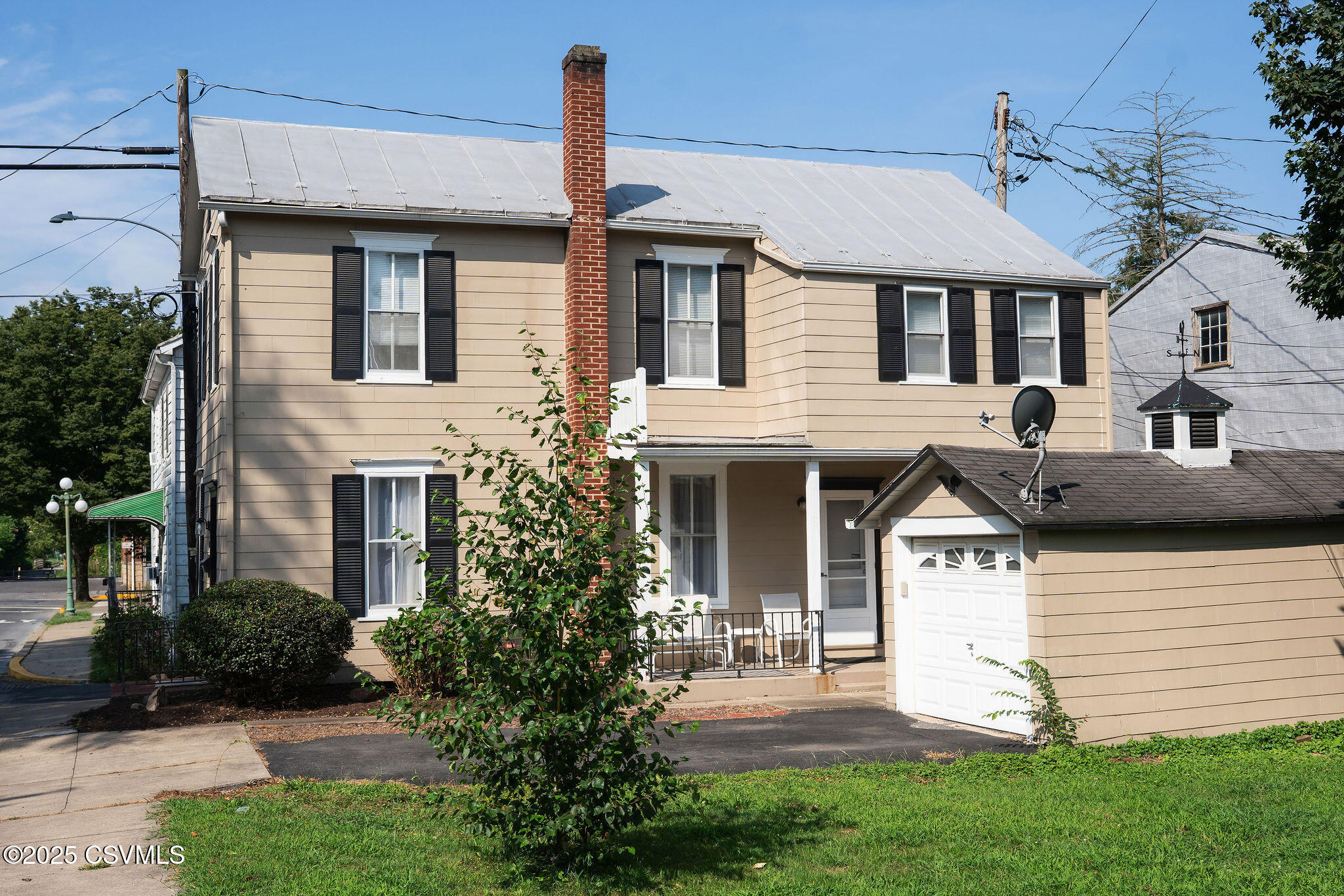 420 ST JOHN Street