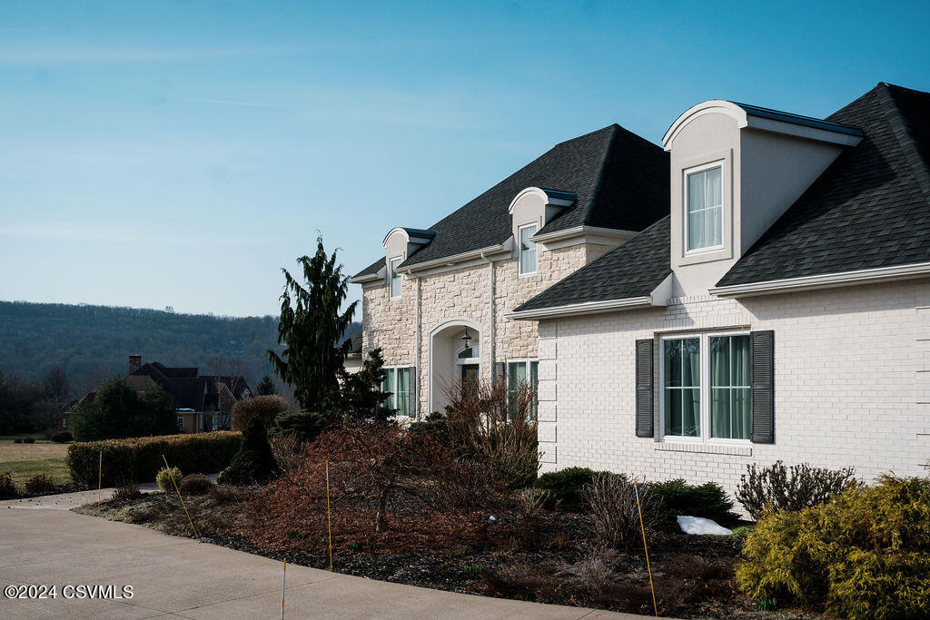143 GLENCOE Road