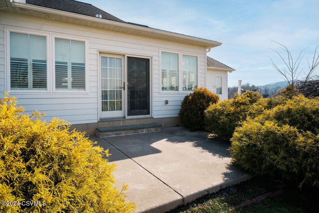 143 GLENCOE Road
