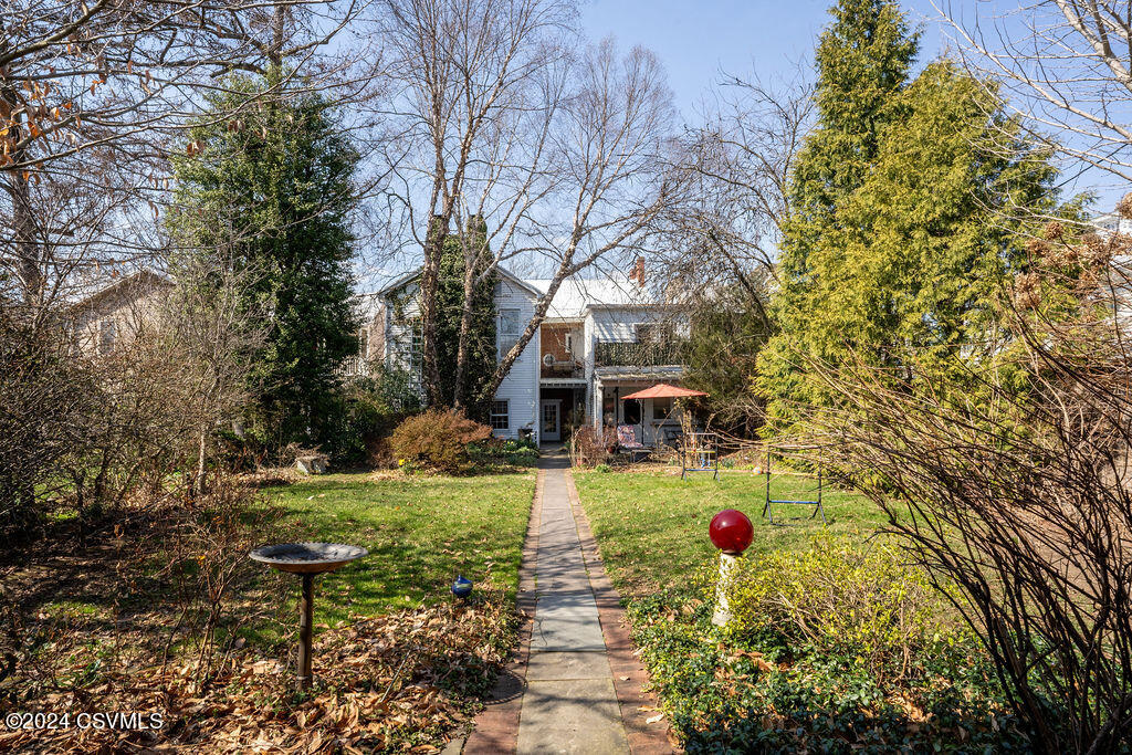 715 MARKET Street