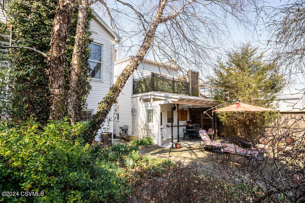 715 MARKET Street