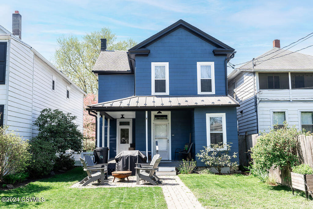 124 N FRONT Street