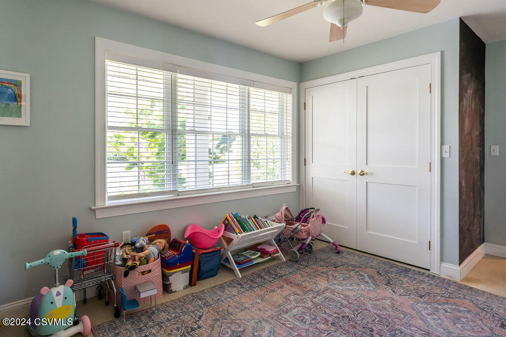 75 SUNNYSIDE Drive