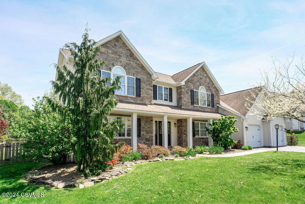 75 SUNNYSIDE Drive